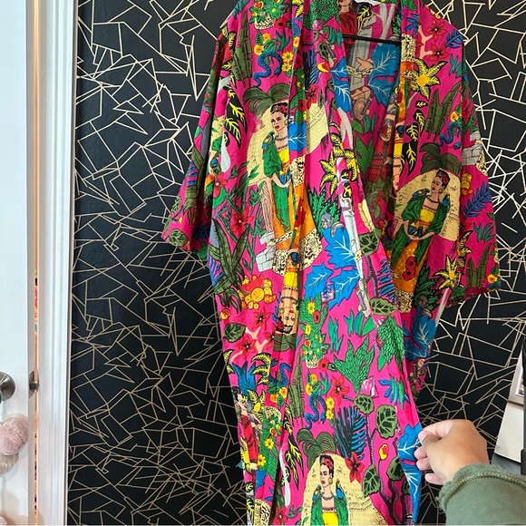 Frida Kahlo Kimono - Picture 7 of 9